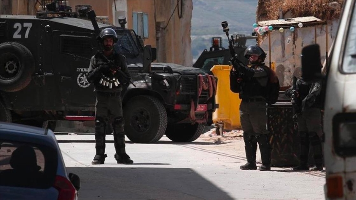 شهيدان وثلاث إصابات برصاص الاحتلال قرب القدس