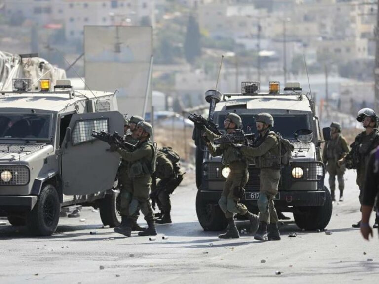الاحتلال يقتحم مخيم قلنديا شمال القدس