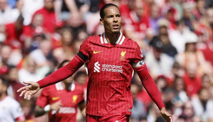 ليفربول يتجاهل صلاح وفان دايك وأرنولد