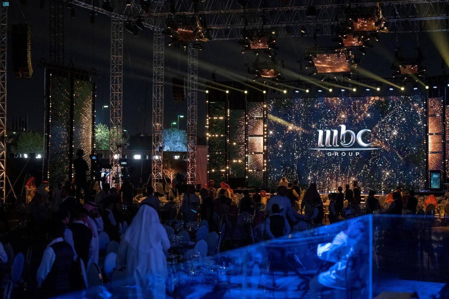 mbc تبيع جزءاً من حصتها بـ110 ملايين دولار