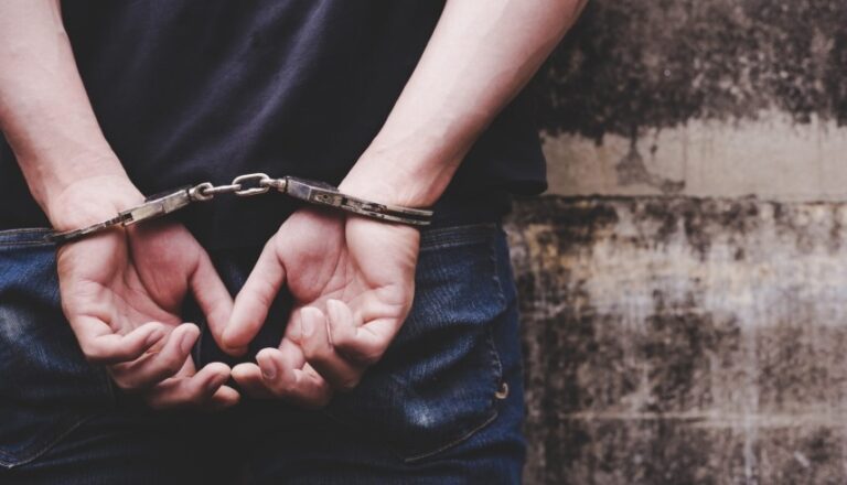 قوات الأمن الإسرائيلية تعتقل 10 عناصر من حماس في الضفة
