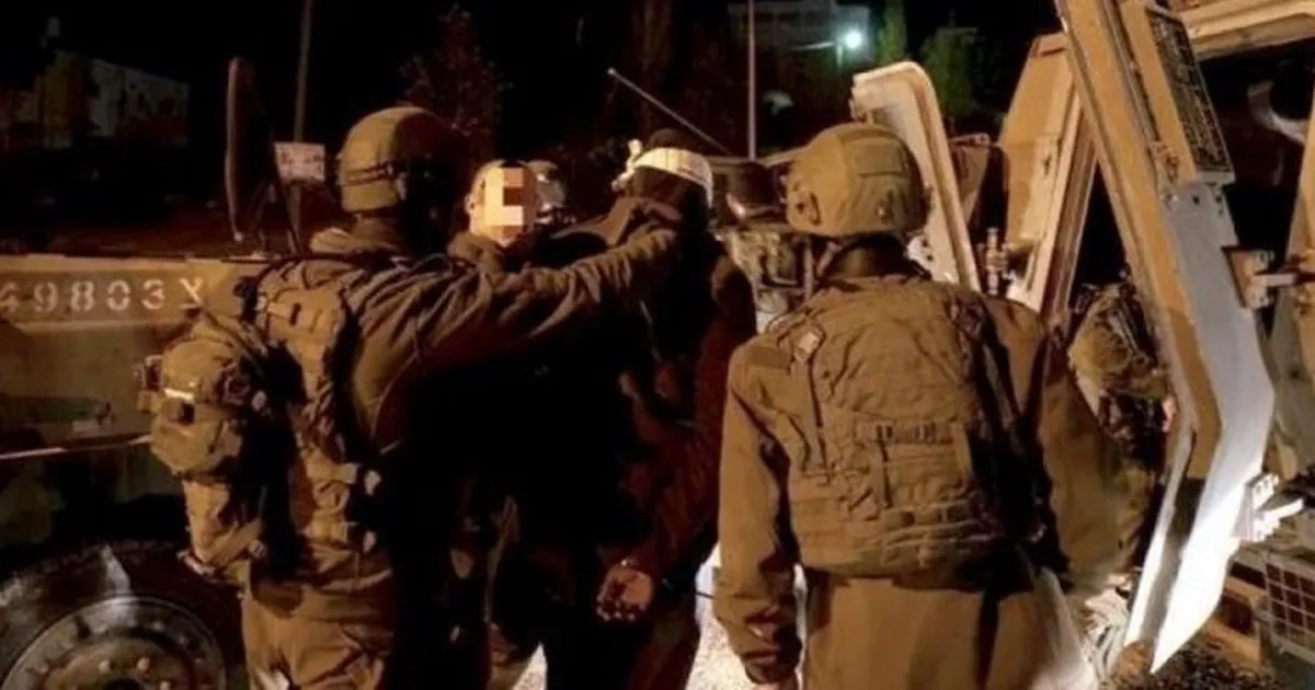 جيش الإحتلال يعتقل 6 فلسطينيين بالضفة الغربية