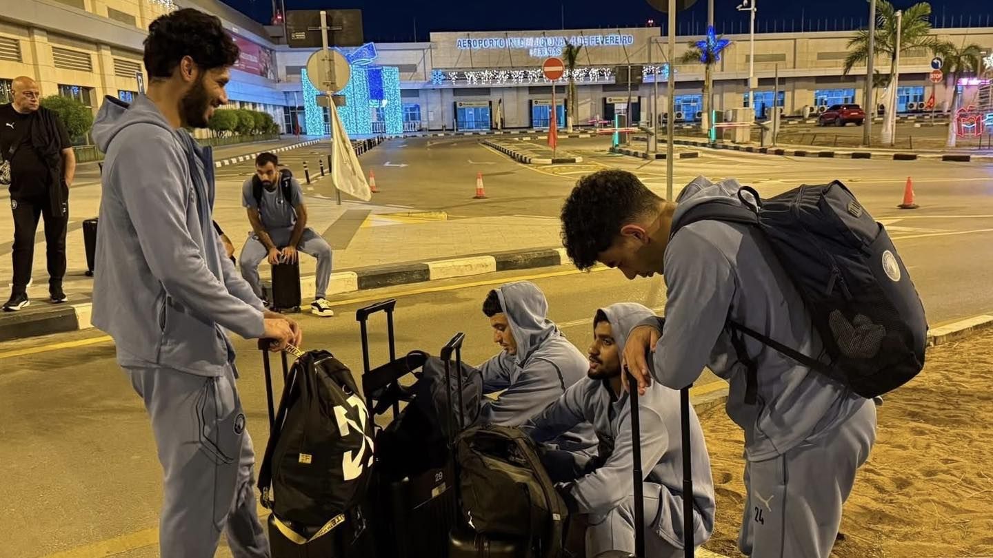 نجاة لاعبي نادي بيراميدز المصري من حادث طائرة