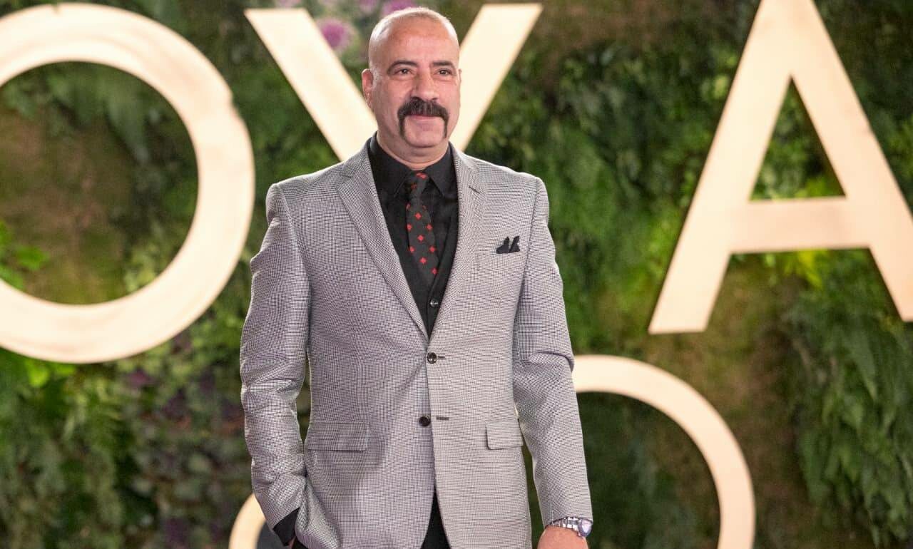 مخرج “الدشاش” يسخر من اتهام محمد سعد بالعنف