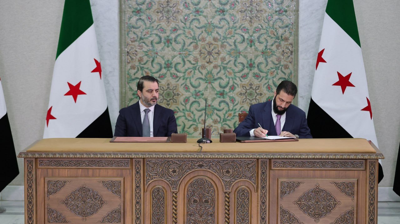 “هيومن رايتس ووتش” : الإعلان الدستوري الجديد يهدد الحقوق بسوريا
