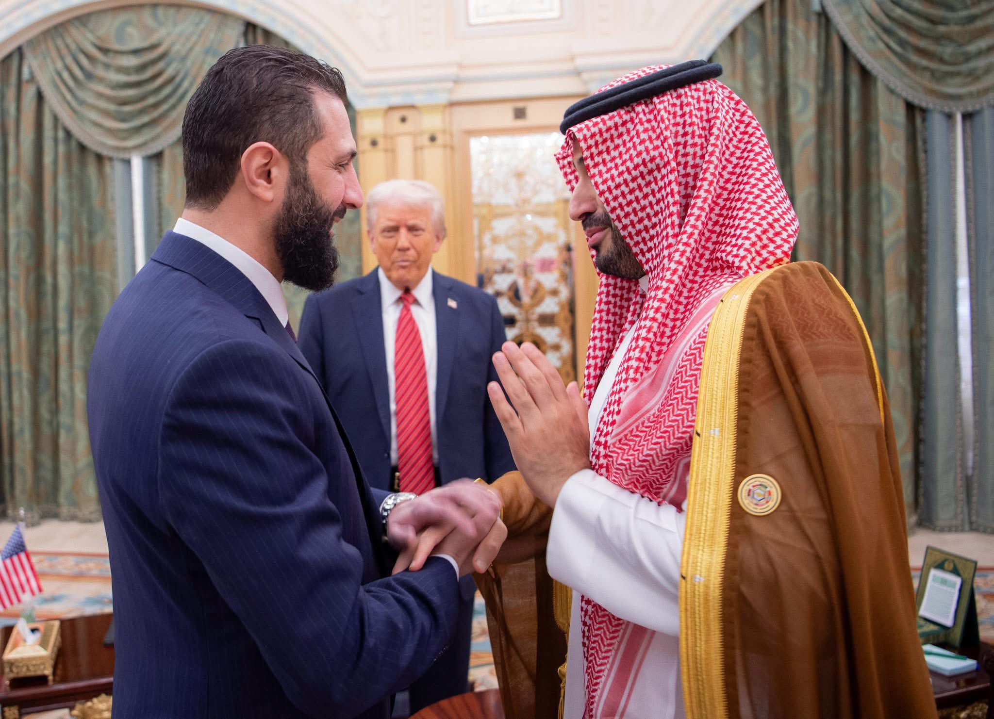 الاتفاق الجاري بلورته بين إسرائيل وسوريا واميركا يمهد الطريق لتطبيع سعودي، بمشاركة فلسطينية