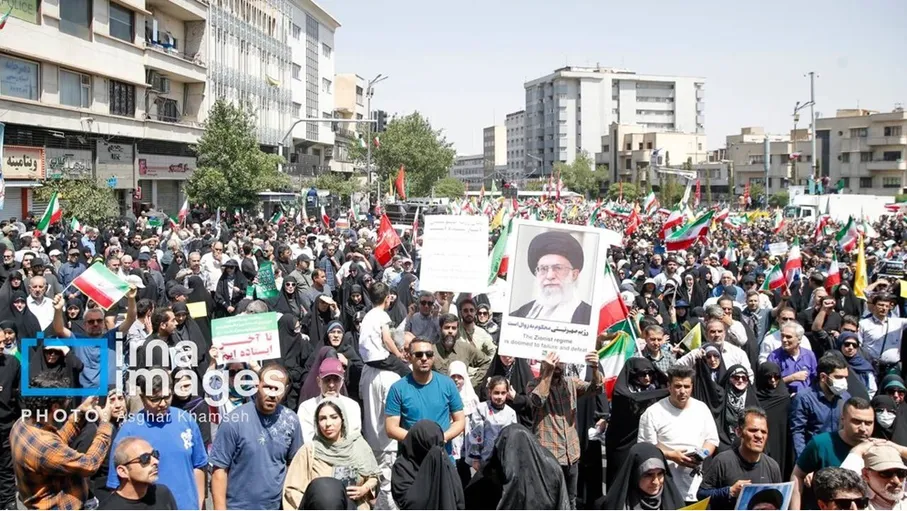 إيران: مظاهرات جمعة الغضب والنصر تنديدا بالعدوان الاسرائيلي