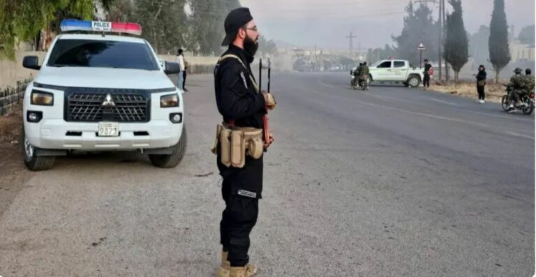 سوريا : مقتل شخص بانفجار عبوة على طريق السويداء