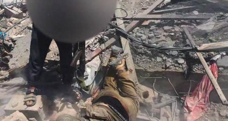 جندي افتخر بهدم منازل غزة فقتلته المقاومة على أنقاضها – شاهد