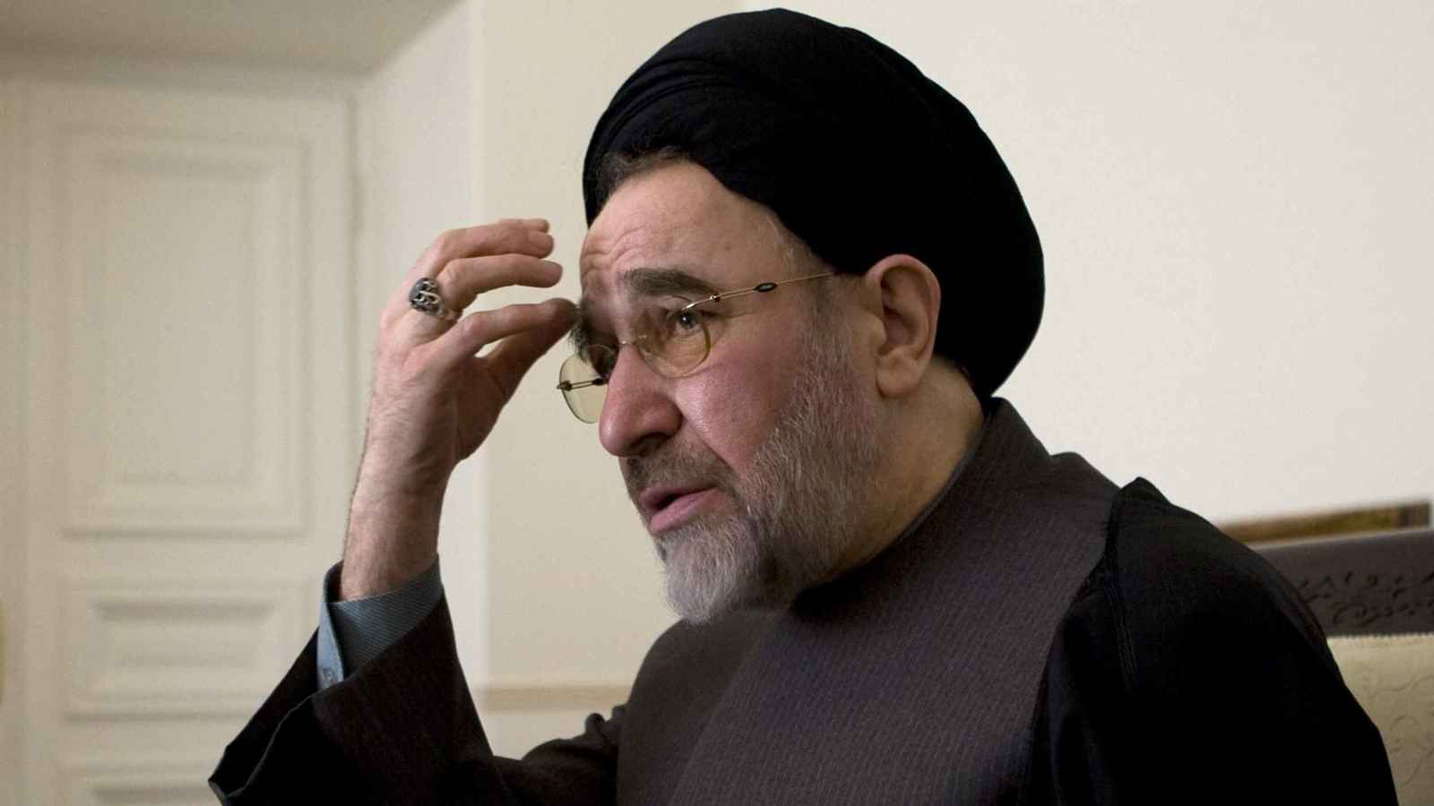خاتمي : الشعارات لا تعمّر أوطاناً