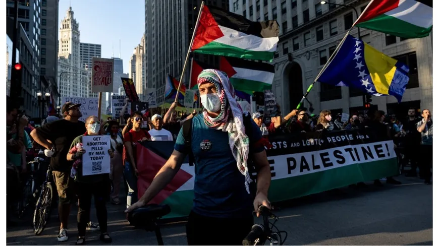 حركة مؤيدة لفلسطين تقتحم مصنع أسلحة بريطاني يدعم الاحتلال