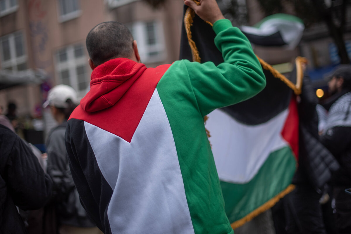 ألمانيا تسحب الجنسية من فلسطيني مجد المقاومة