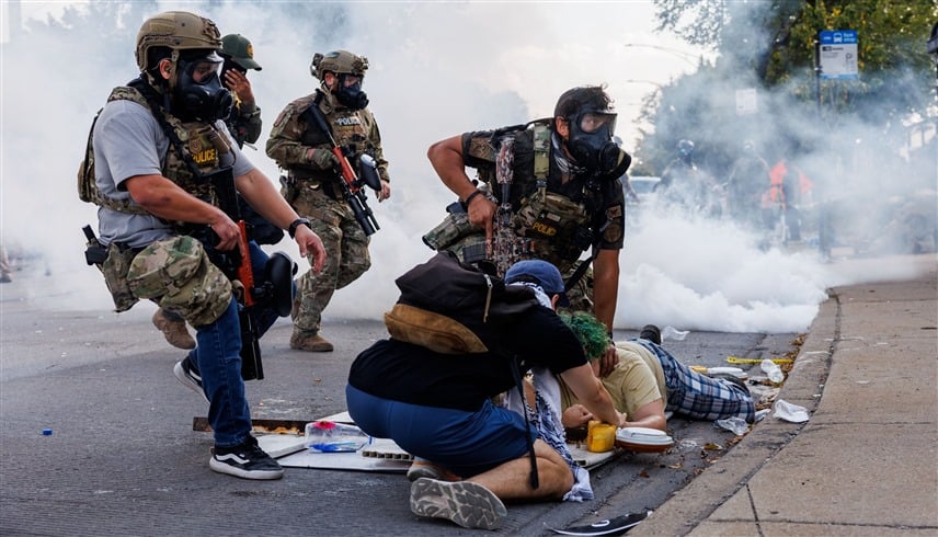تجاوزات الشرطة الأمريكية ضد متظاهرين