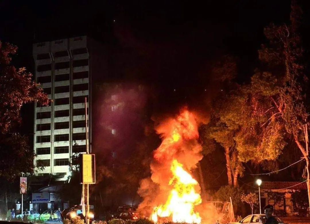 دمشق : انفجار في منطقة المزة – شاهد