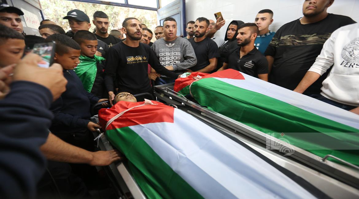 استشهاد طفلين برصاص الاحتلال قرب بيت أمر – شاهد