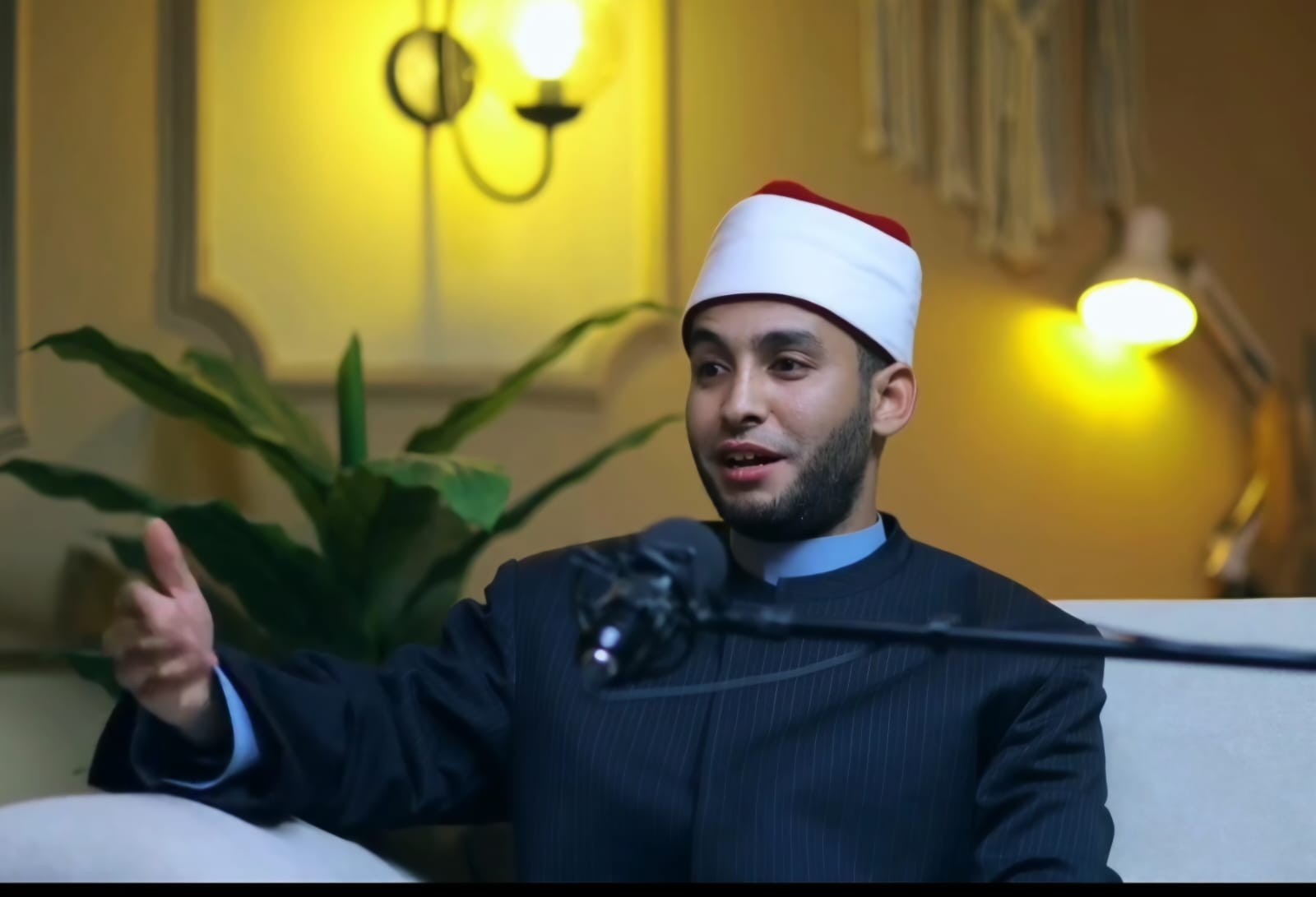 ​بوابة الوصل العظمى وميراث النبوة.. علماء يبرزون أسرار “ليلة القدر” ويحذرون: “الشحناء” حجابٌ يمنع فيوضات الرحمة