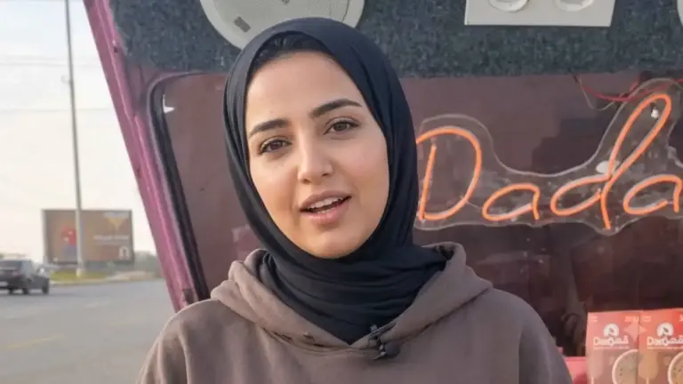 تفاصيل جديدة في قضية بائعة الشاي.. الكاميرات تكشف قائد السيارة