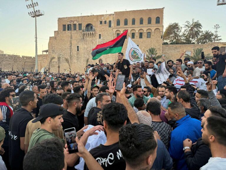 احتجاجات وعصيان مدني في ليبيا… مطالب برحيل حكومة الدبيبة