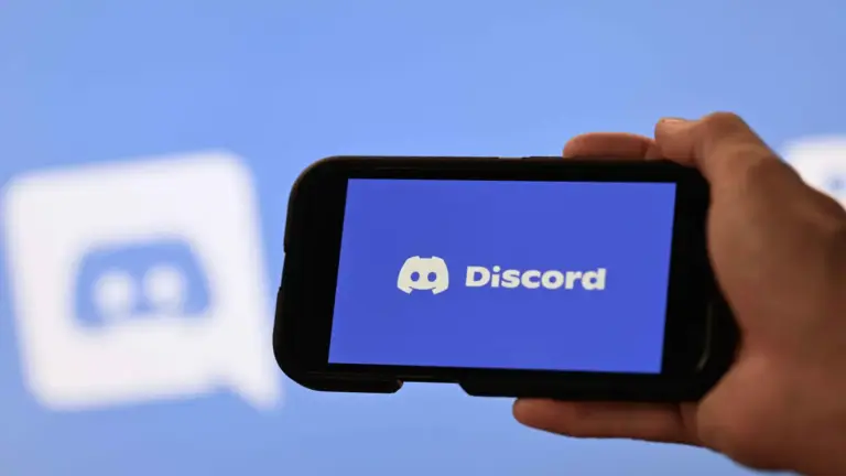 بعد انتحار قاصر.. البرازيل تعلق خدمات البث المباشر على ديسكورد