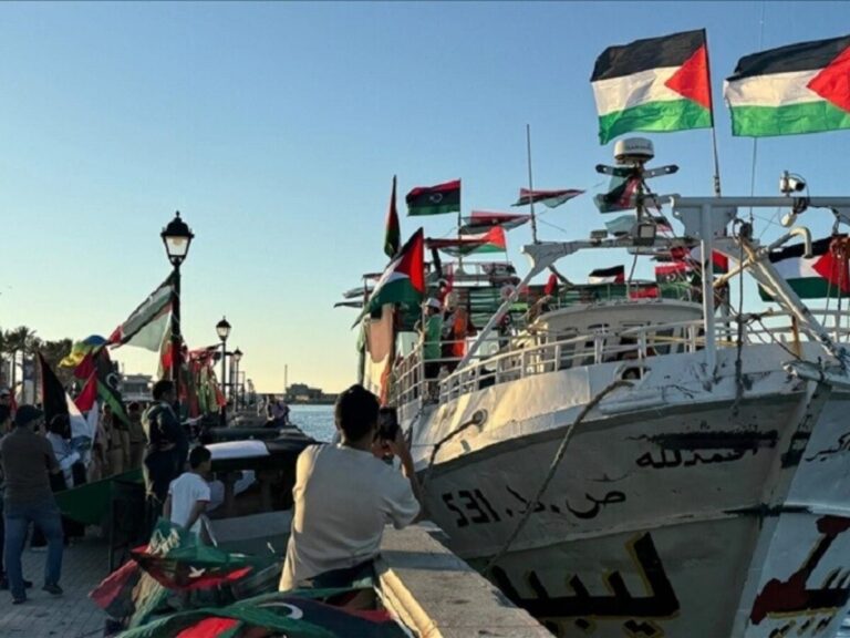 ليبيا : توقيف قادة أسطول عمر المختار لكسر حصار غزة