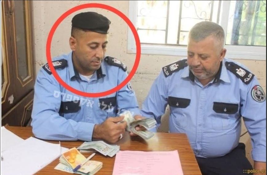 قوة اسرائيلية تقتحم خيام غزة وتعتقل قيادي في حماس