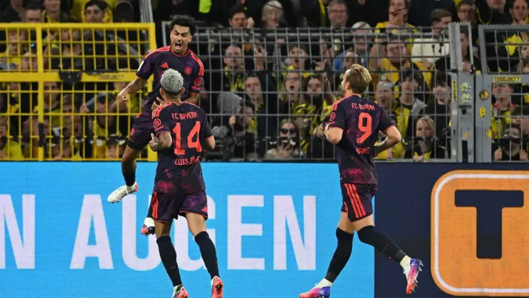 بايرن ميونخ يحقق السوبر الألماني بثنائية أمام بوروسيا دورتموند