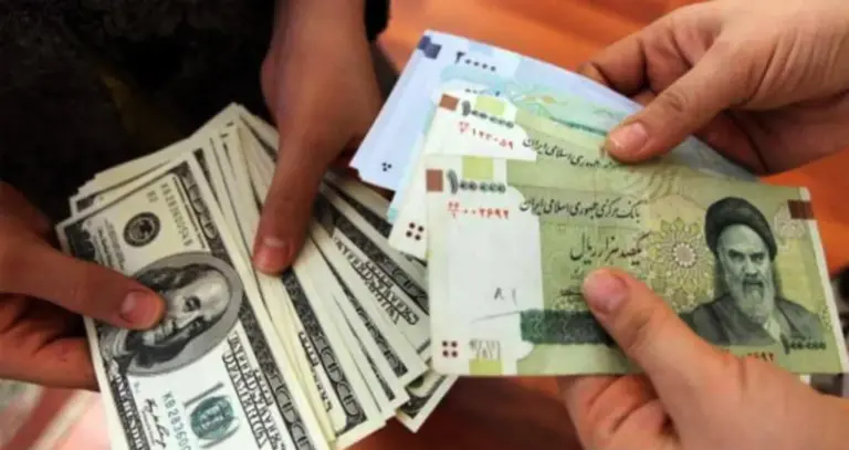 الدولار يتجاوز 236 ألف تومان في إيران