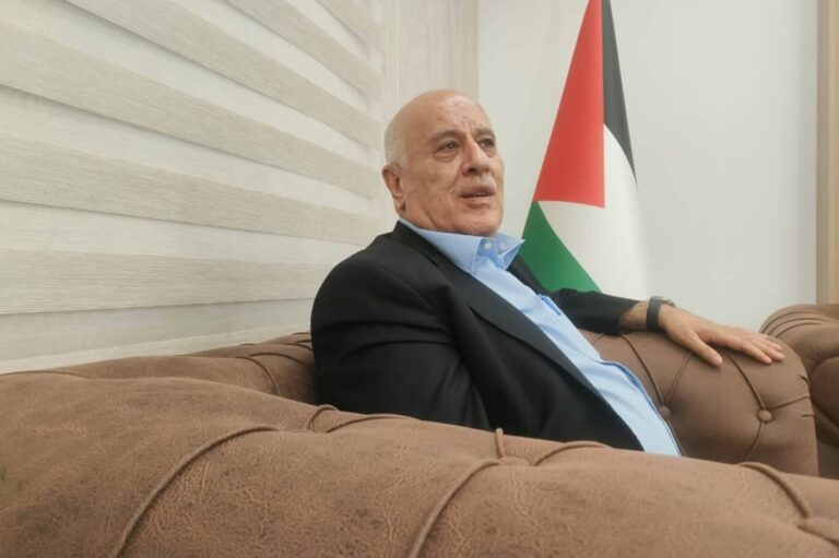 الرجوب: نريد إصلاحات تخدم شعبنا.. مش نغير منهج في كتاب!