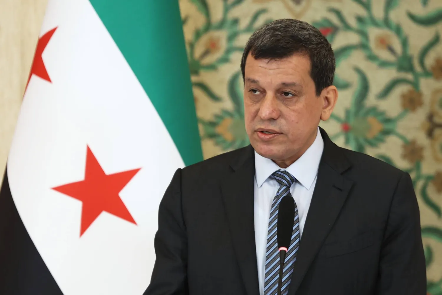 الشرع يعيّن مظلوم عبدي مستشاراً للرئاسة
