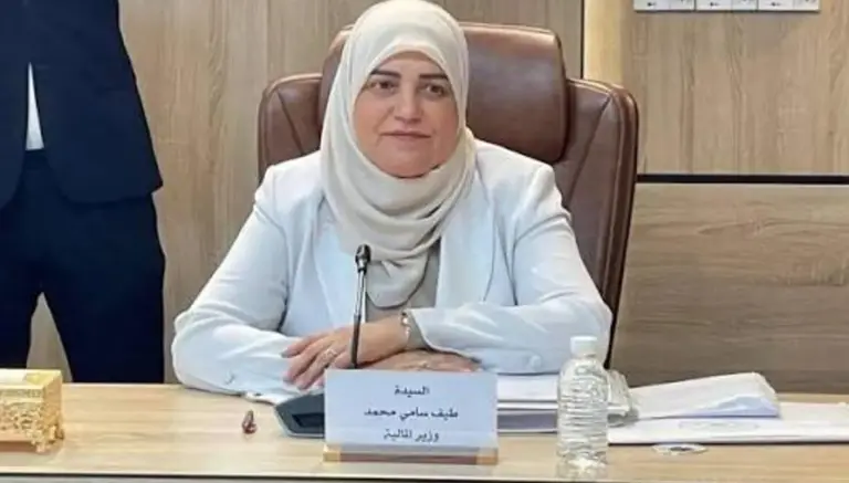 واشنطن تلغي تأشيرة وزيرة عراقية سابقة بعد إدراجها على قوائم الإرهاب