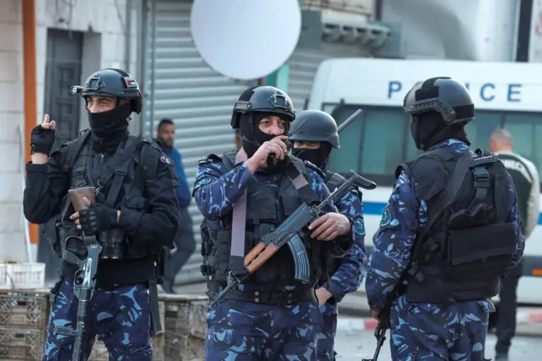 السلطة الفلسطينية: لا نستبعد استهدافاً إسرائيلياً لرجالنا في الأجهزة الأمنية