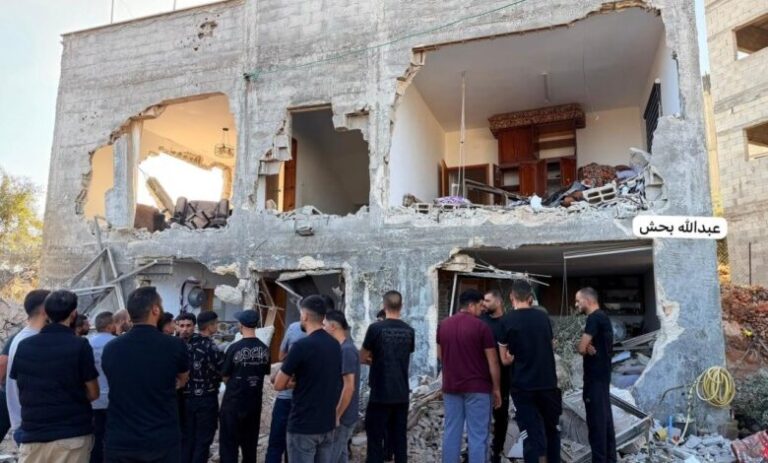 الاحتلال يغتال شابًا بعد محاصرة منزله في عقربا جنوب نابلس ويحتجز جثمانه