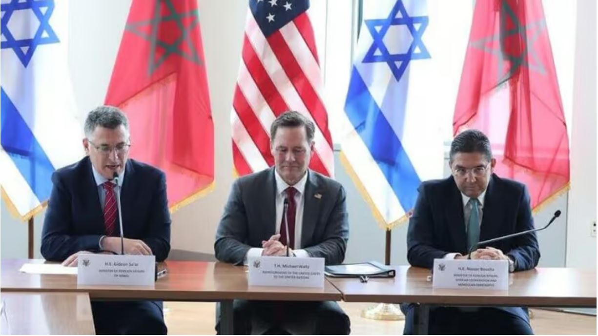 إسرائيل تعلن الاتفاق مع المغرب على تبادل فتح السفارات