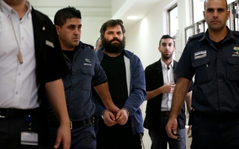 العثور على المتطرف قاتل الفتى الفلسطيني محمد أبو خضير، ميتًا داخل زنزانته.