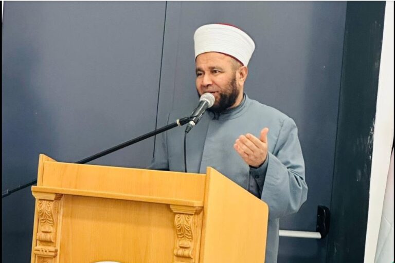 استقالة وزير الاوقاف الفلسطيني بعد “واقعة المسبحة”